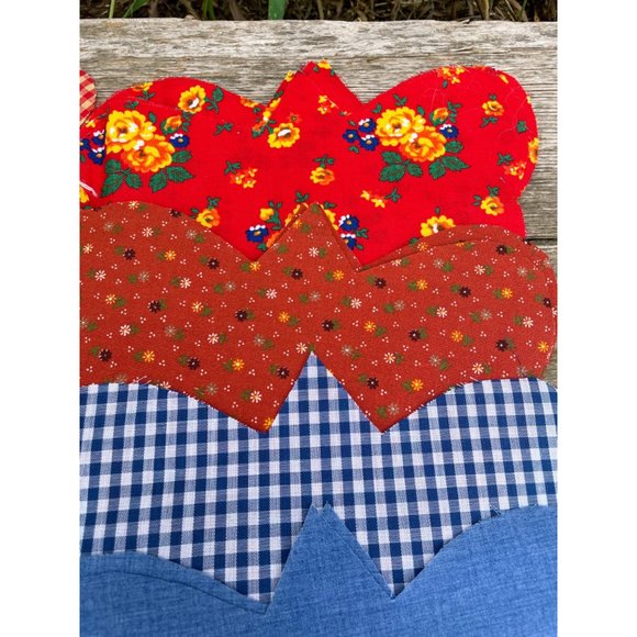 Vintage 1950s Lot of 70 Butterfly quilt Blocks Floral, plaid, Chambray - Picture 12 of 14